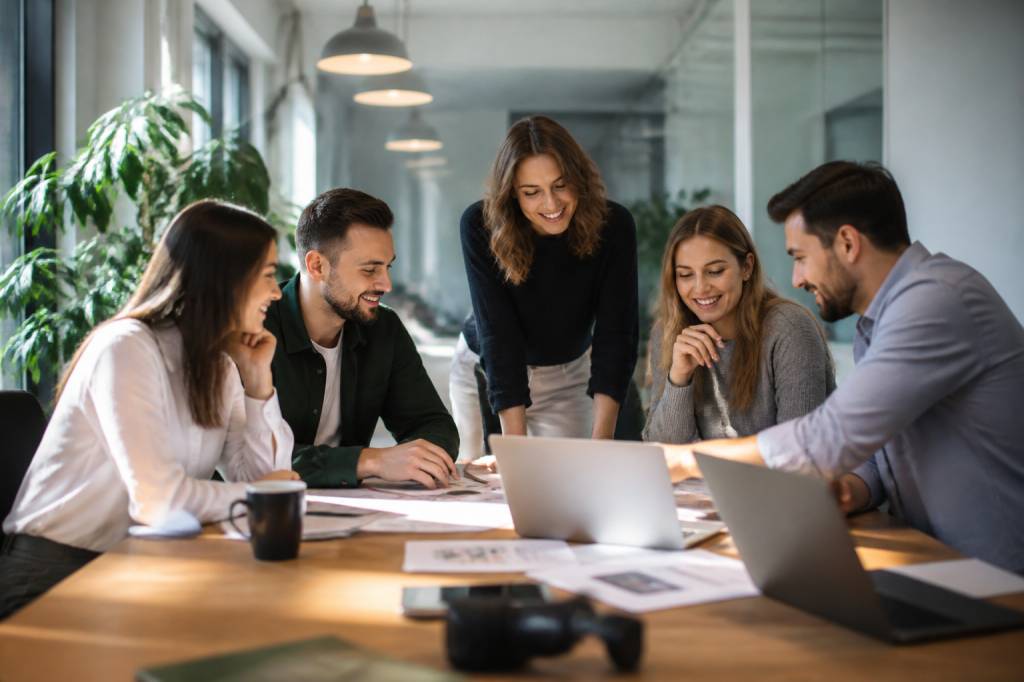 Agenzia comunicazione Lecco: strategie digitali e brand identity per crescere online